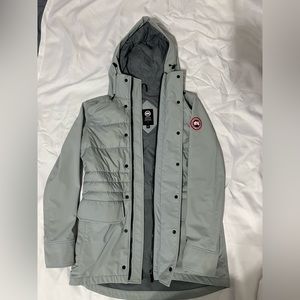 Canada goose light gray jacket medium size for men